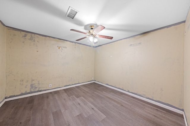 708 E Commerce Street, Mexia, TX 76667