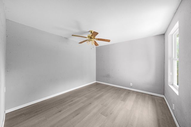 708 E Commerce Street, Mexia, TX 76667