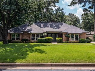 3311 Pinecreek Drive, Tyler, TX 75707