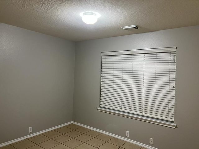 14922 Sugar Sweet Drive, Sugar Land, TX 77498