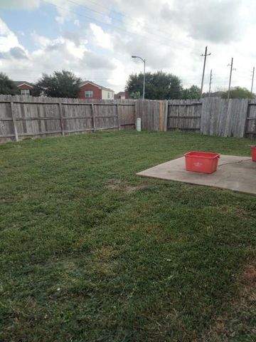 14922 Sugar Sweet Drive, Sugar Land, TX 77498