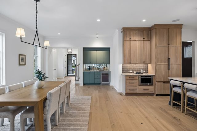 4153 Outer Dr, Nashville, TN 37204