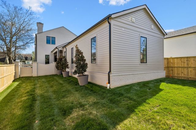4153 Outer Dr, Nashville, TN 37204