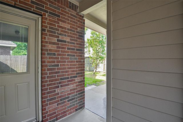 18411 Atasca Woods Trace, Humble, TX 77346