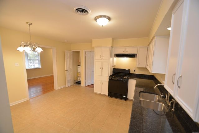 5709 Windamere Drive, Little Rock, AR 72209