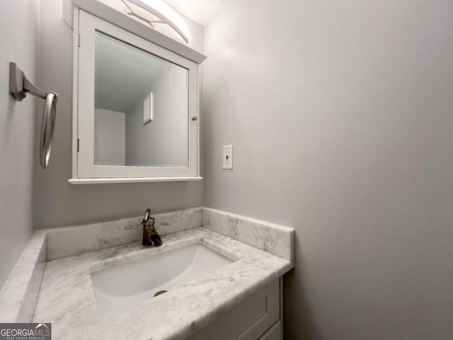 3158 Shabromat Way, Atlanta, GA 30341