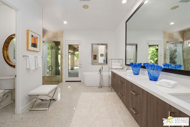 2160 N Hermosa Drive, Palm Springs, CA 92262