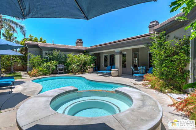 2160 N Hermosa Drive, Palm Springs, CA 92262