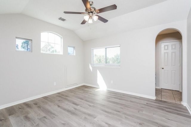 6206 Lovage Avenue, Crosby, TX 77532