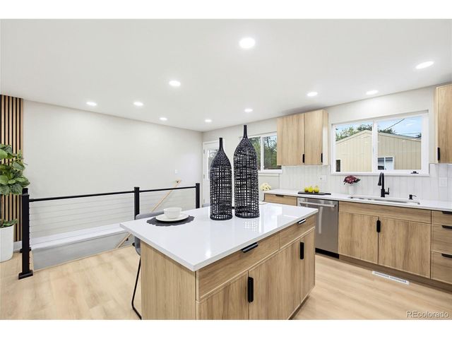 1925 Fenton St, Edgewater, CO 80214