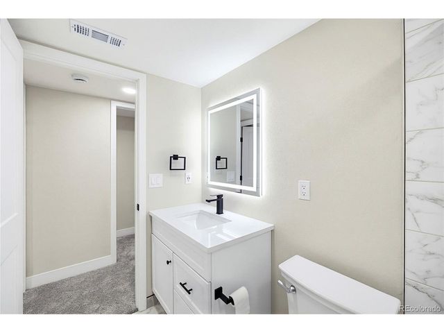 1925 Fenton St, Edgewater, CO 80214