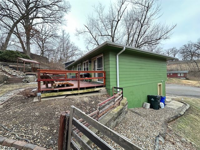 3538 Elmwood Ct NE, Cedar Rapids, IA 52402