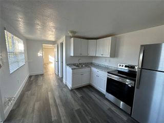 141 NE 14th St B, Homestead, FL 33030