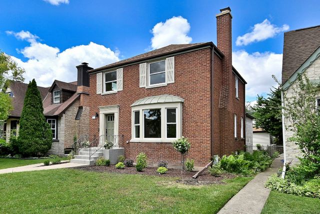 1728 N 76 Avenue, Elmwood Park, IL 60707
