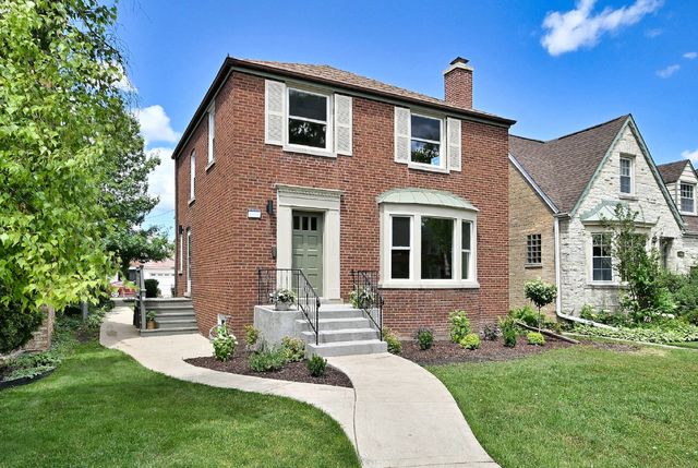 1728 N 76 Avenue, Elmwood Park, IL 60707