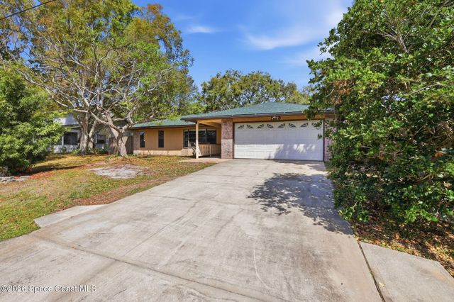 1139 Altamira Street NW, Palm Bay, FL 32907