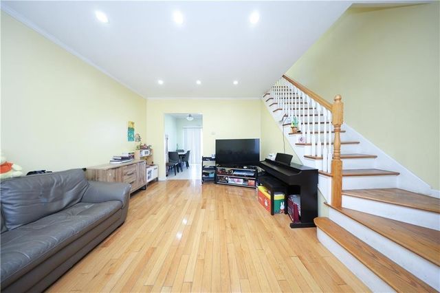 248 Bay 13th Street, New York City, NY 11214