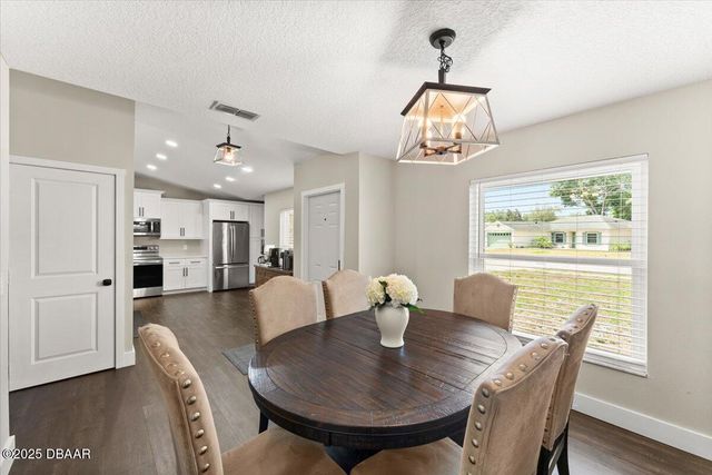 6009 Hickory Grove Lane, Port Orange, FL 32128