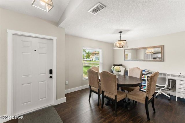 6009 Hickory Grove Lane, Port Orange, FL 32128