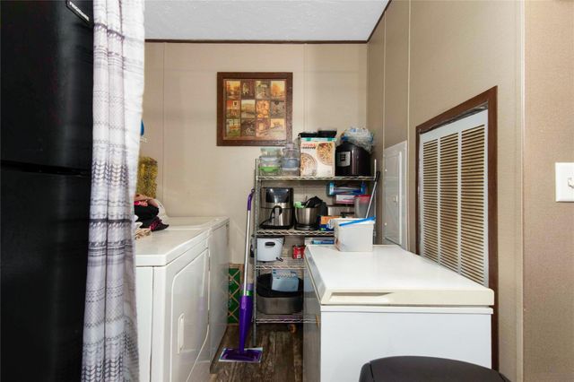 18093 Pickering Road, Conroe, TX 77302