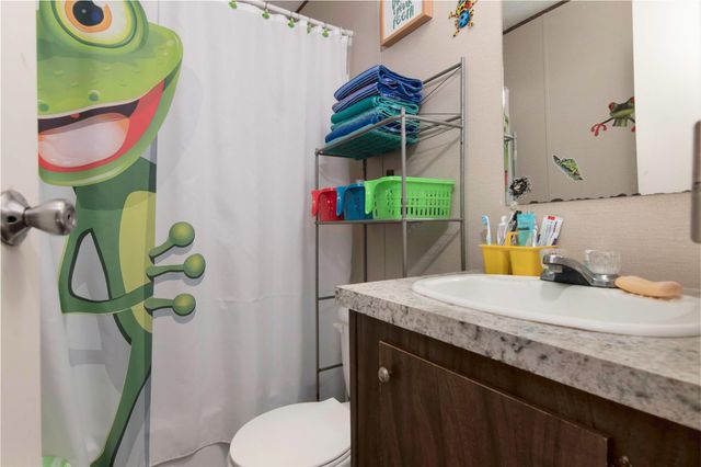 18093 Pickering Road, Conroe, TX 77302