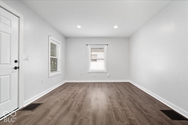 5301 Sutton Street, Indianapolis, IN 46218