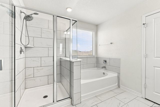 3802 PUTNAM FLDS, Converse, TX 78109