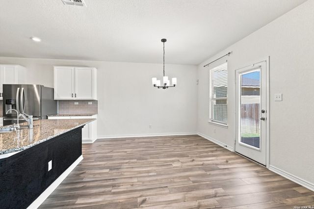 3802 PUTNAM FLDS, Converse, TX 78109