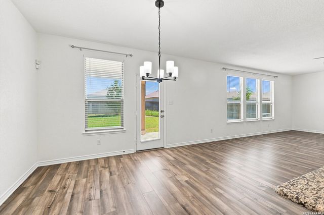 3802 PUTNAM FLDS, Converse, TX 78109
