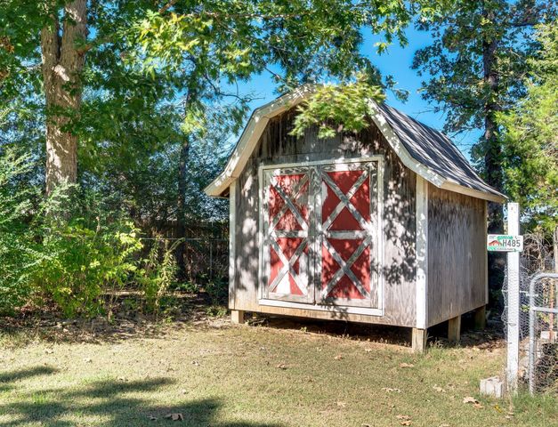 7466 Cox Pike, Fairview, TN 37062
