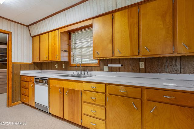 1826 Sawmill Highway, Breaux Bridge, LA 70517