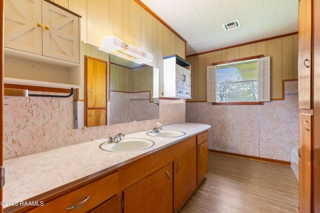 1826 Sawmill Highway, Breaux Bridge, LA 70517