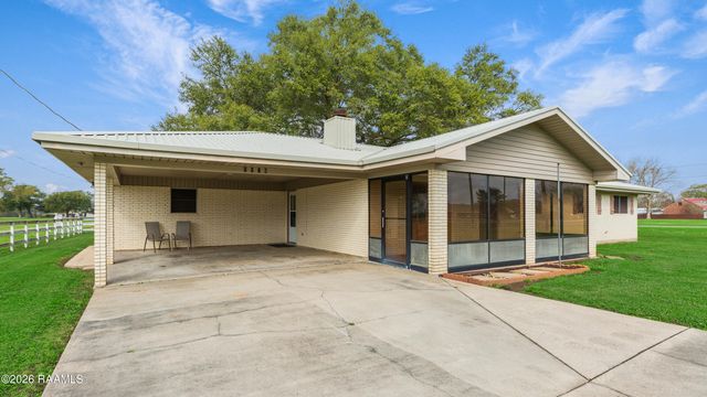 1826 Sawmill Highway, Breaux Bridge, LA 70517