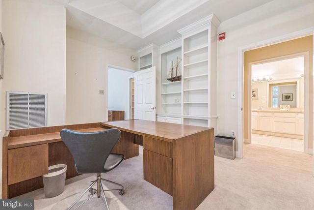 2140 WINDROW DR, Princeton, NJ 08540