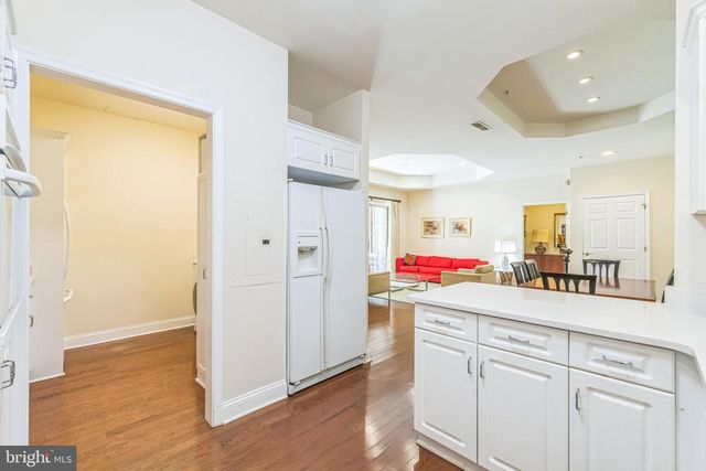 2140 WINDROW DR, Princeton, NJ 08540