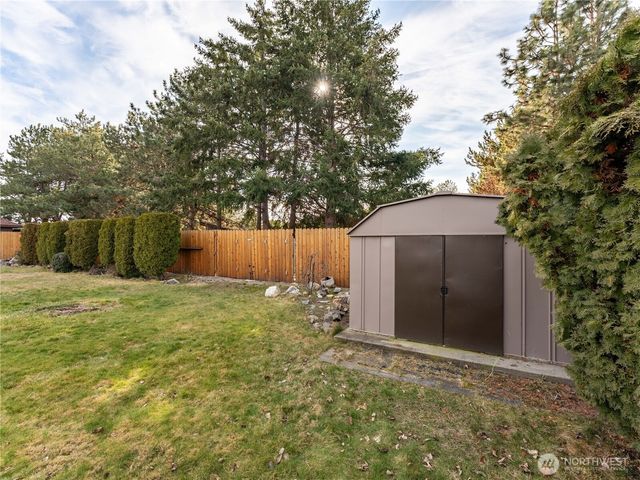 1715 Harris Court, Wenatchee, WA 98801