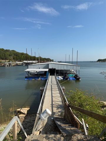 33 Queens Drive, Pottsboro, TX 75076