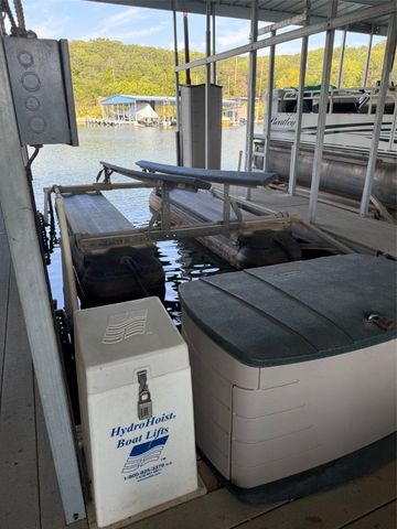 33 Queens Drive, Pottsboro, TX 75076