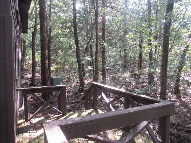 33 Queens Drive, Pottsboro, TX 75076