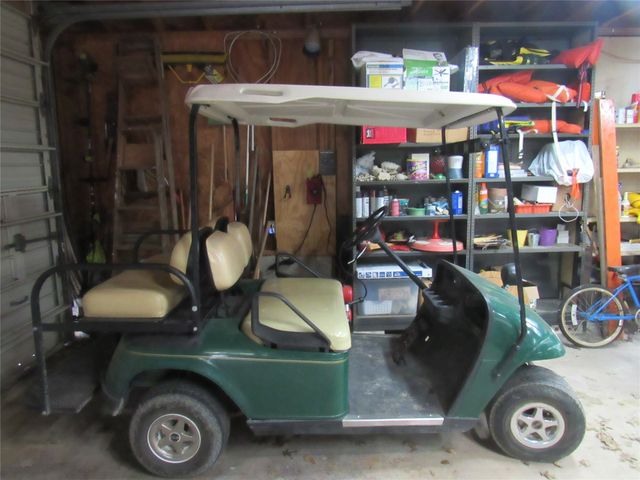 33 Queens Drive, Pottsboro, TX 75076