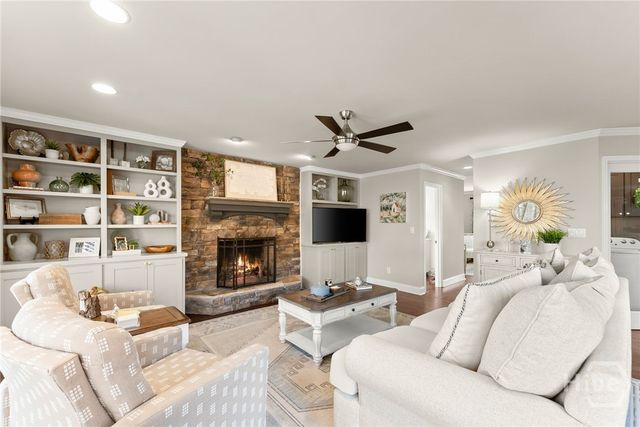 3810 Hardy Place, Gainesville, GA 30506