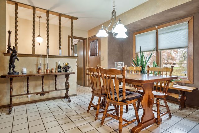 3165 Cavendish Drive, Rockford, IL 61109