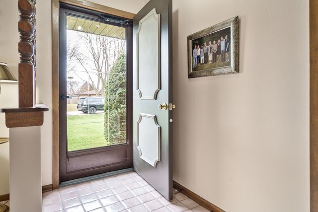 3165 Cavendish Drive, Rockford, IL 61109