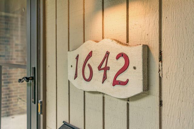 1642 Cindy Court, Columbus, OH 43232