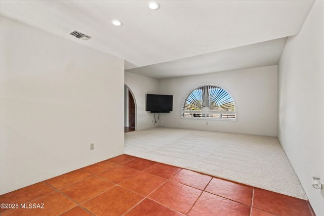 901 W Calle De Julio, Green Valley, AZ 85614