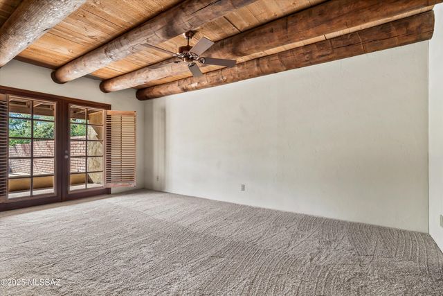 901 W Calle De Julio, Green Valley, AZ 85614