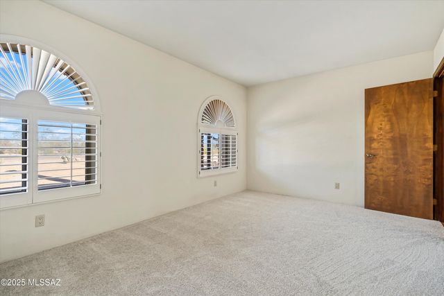 901 W Calle De Julio, Green Valley, AZ 85614