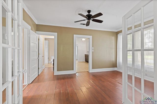 207 W Cedar, Hallsville, TX 75650