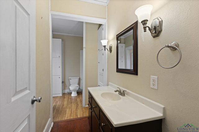 207 W Cedar, Hallsville, TX 75650