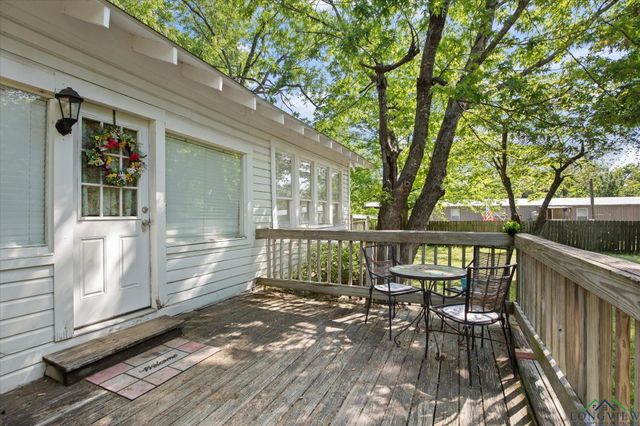 207 W Cedar, Hallsville, TX 75650